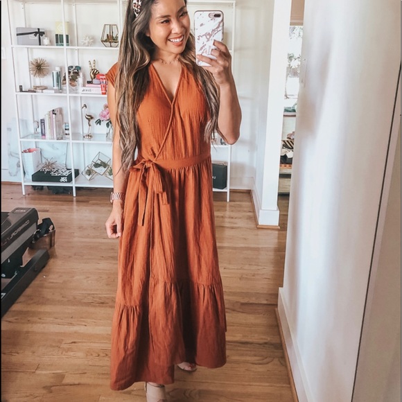 universal thread maxi dress